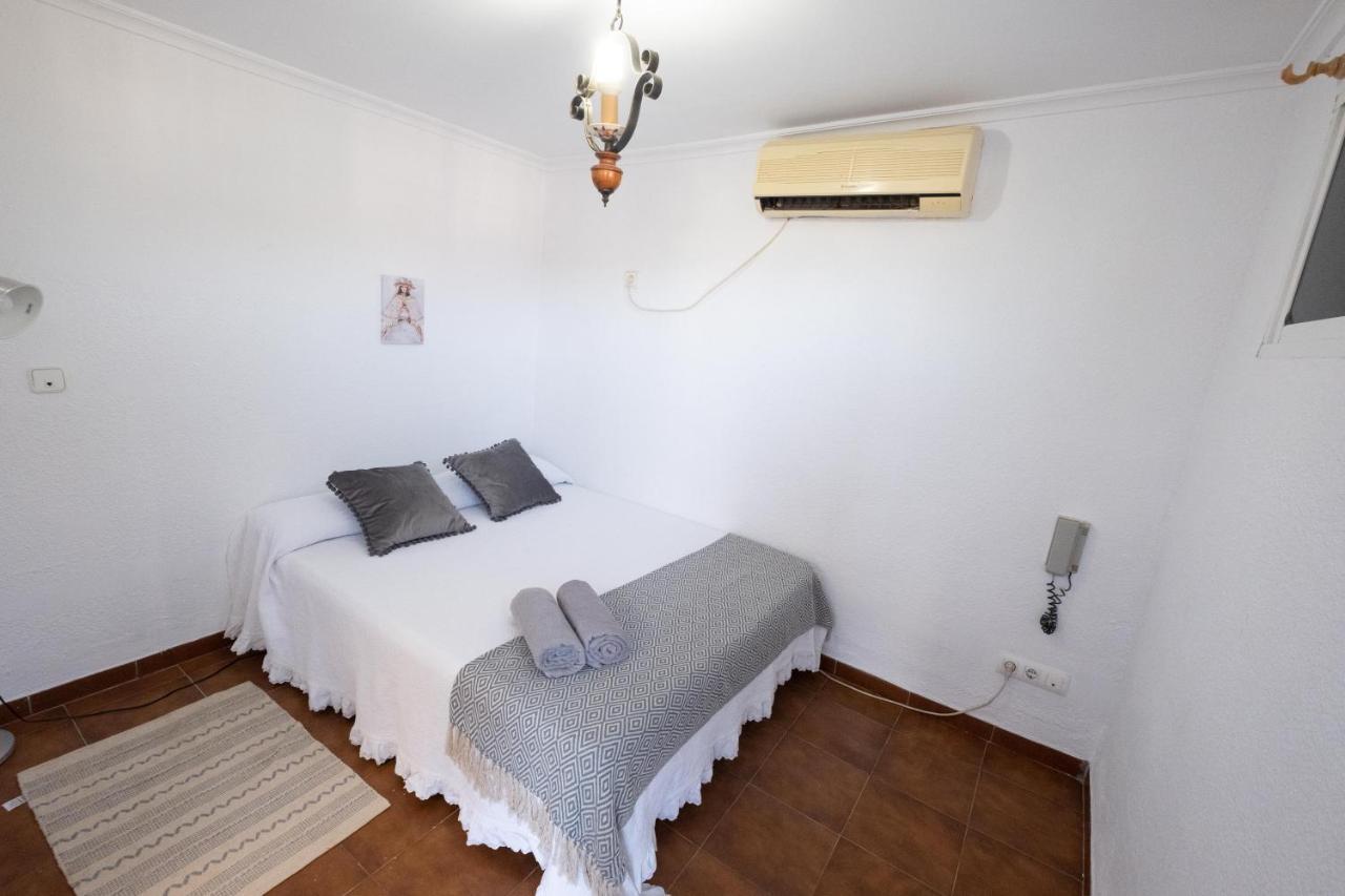 Agradable Con Piscina Ferienhaus