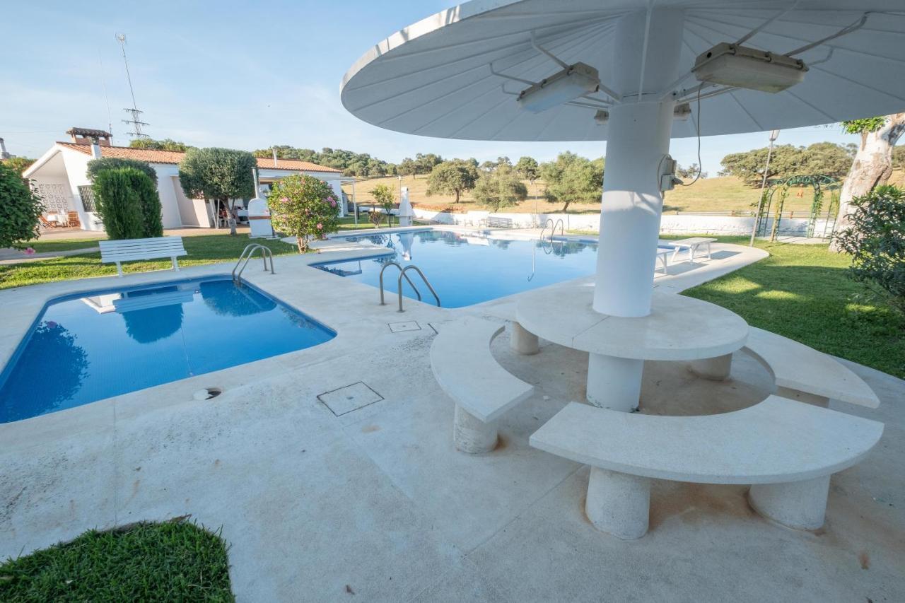 Agradable Con Piscina * Sevilla